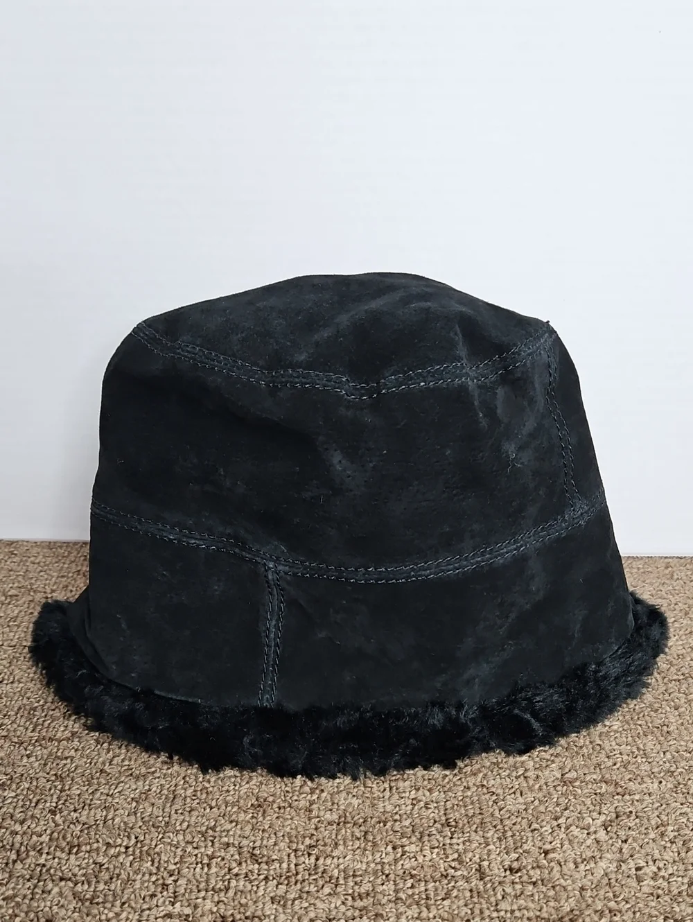 Wilsons Leather Black Suede Faux Fur Bucket Hat Sz S/M